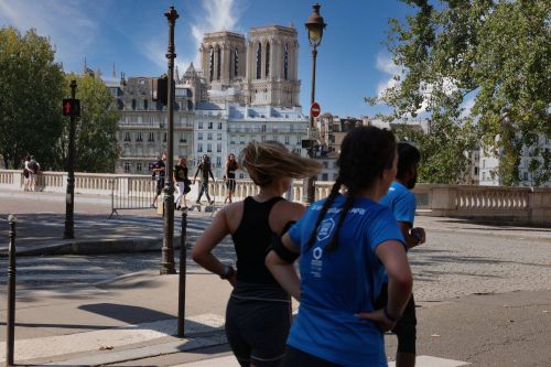 Foto offerta MEZZA MARATONA DI PARIGI | 21K, immagini dell'offerta MEZZA MARATONA DI PARIGI | 21K di Ovunque viaggi.